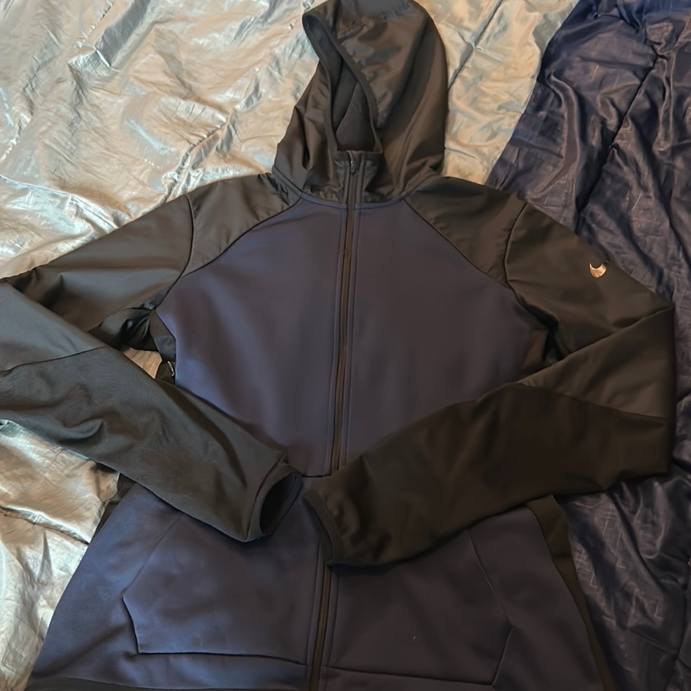 nike fitted zip up